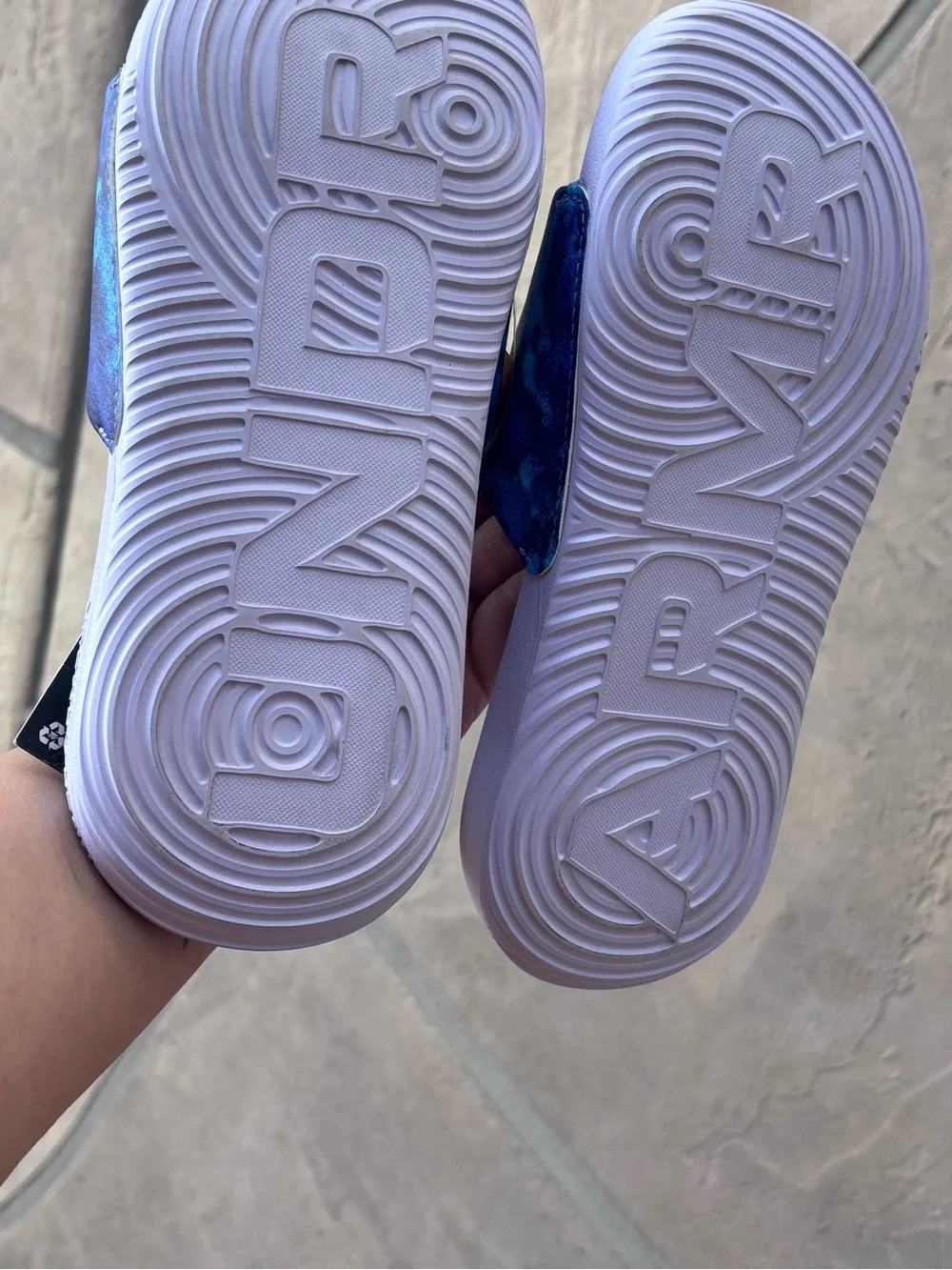 NWT Under Armour Kids Lavender Blue Slide Sandals 2Y Back To School
